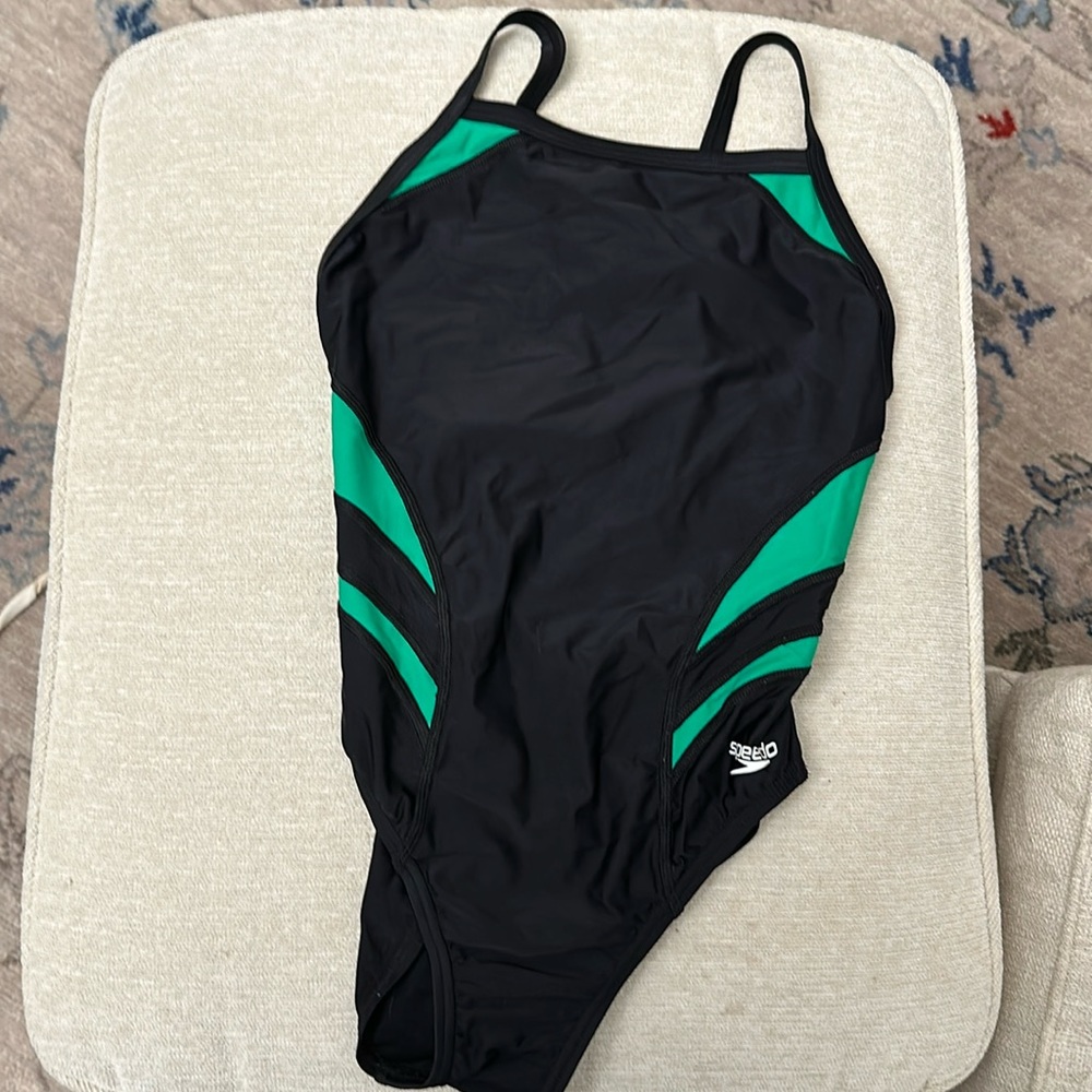 SPEEDO Powerflex Eco 1-piece training/competition suit size 8/34